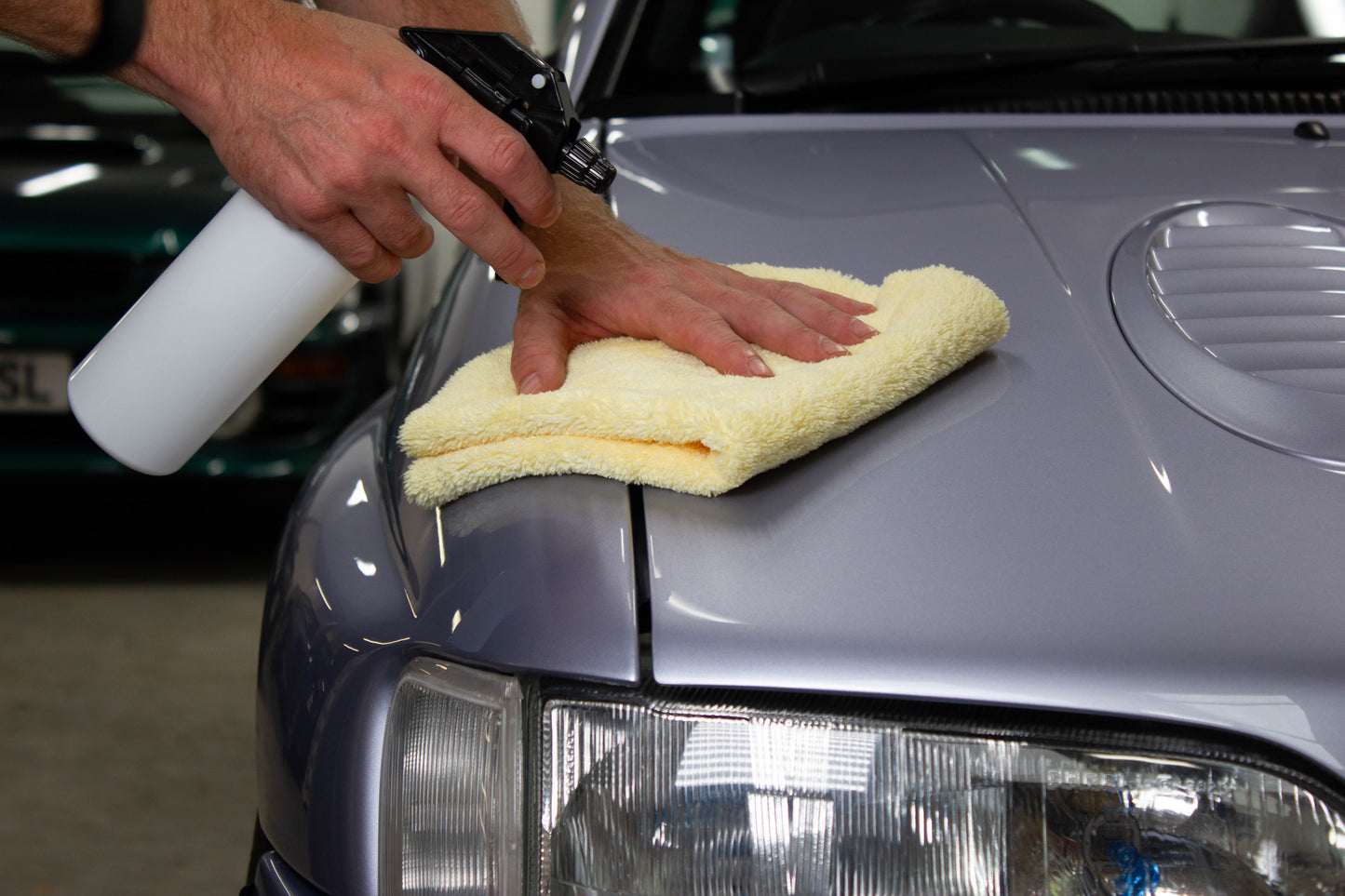 Furry Canary 360 GSM Plush Microfibre Towel, 40cm x 40cm